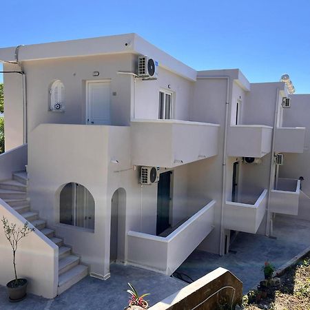 Nisea Apartments إيبسوس المظهر الخارجي الصورة