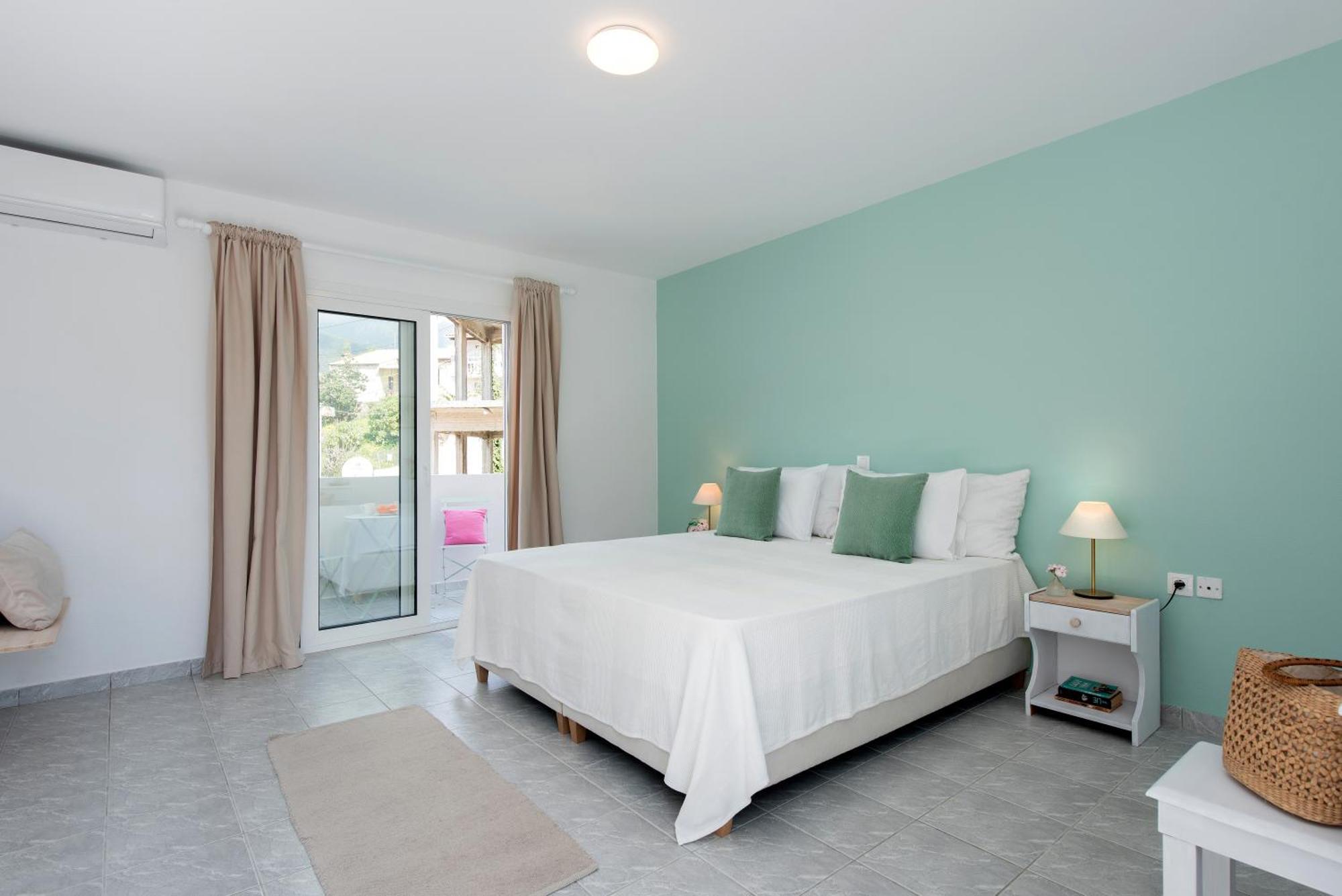 Nisea Apartments إيبسوس الغرفة الصورة